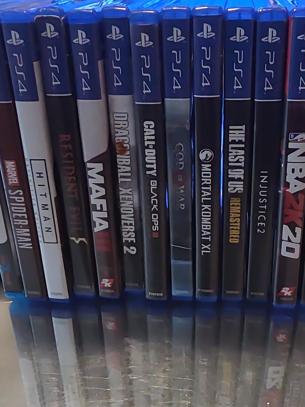 Ps4 1TB Console Bundle With 2 Controllers And 14 Games - Picture 6 of 6